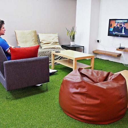 Link Corner Hostel กรุงเทพมหานคร ภายนอก รูปภาพ